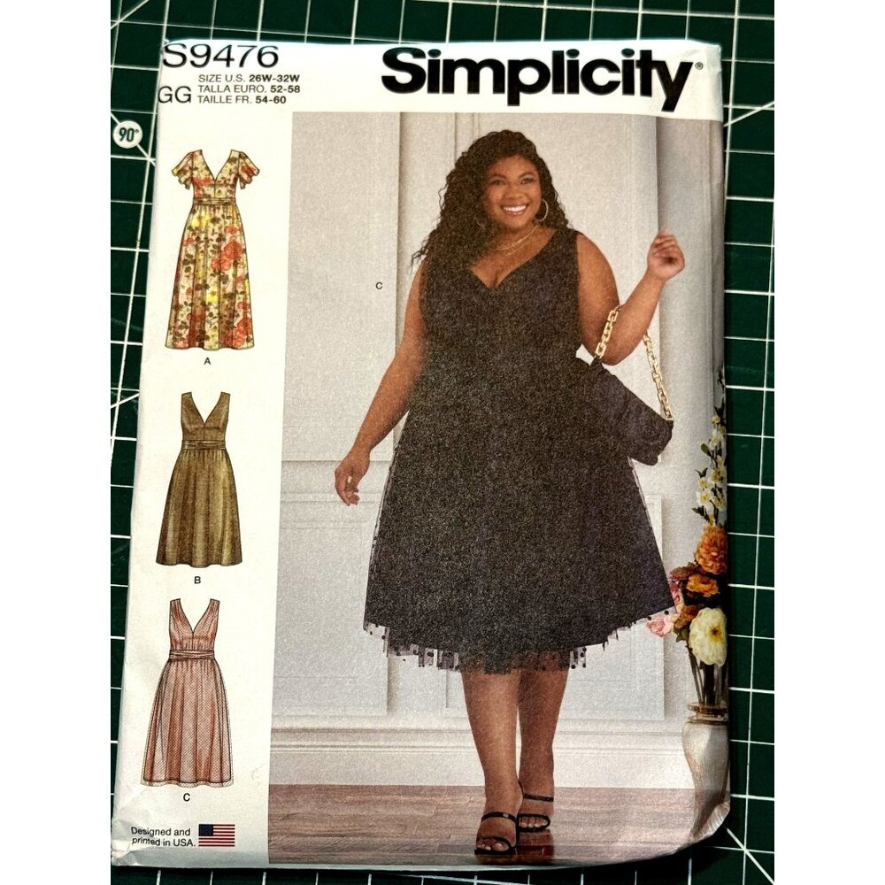 Simplicity S9476 Womens Dress Sewing Pattern Size 26W-32W